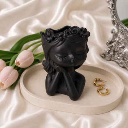 BLOOMING BEAUTY HOLDER
