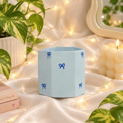 BLUE BOW MINI POT